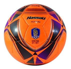 Pelota de fútbol Nassau Tuji color naranja